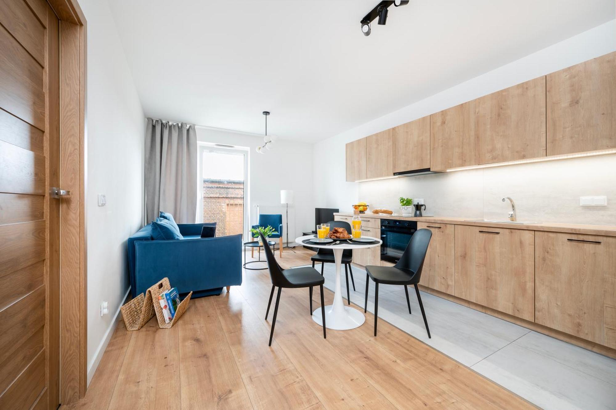 Apartamenty Fuzja - Komfortowe Mieszkania Blisko Centrum Lodzi Garaz ภายนอก รูปภาพ
