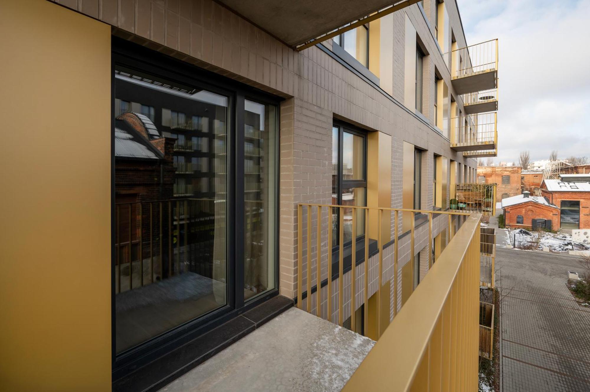 Apartamenty Fuzja - Komfortowe Mieszkania Blisko Centrum Lodzi Garaz ภายนอก รูปภาพ
