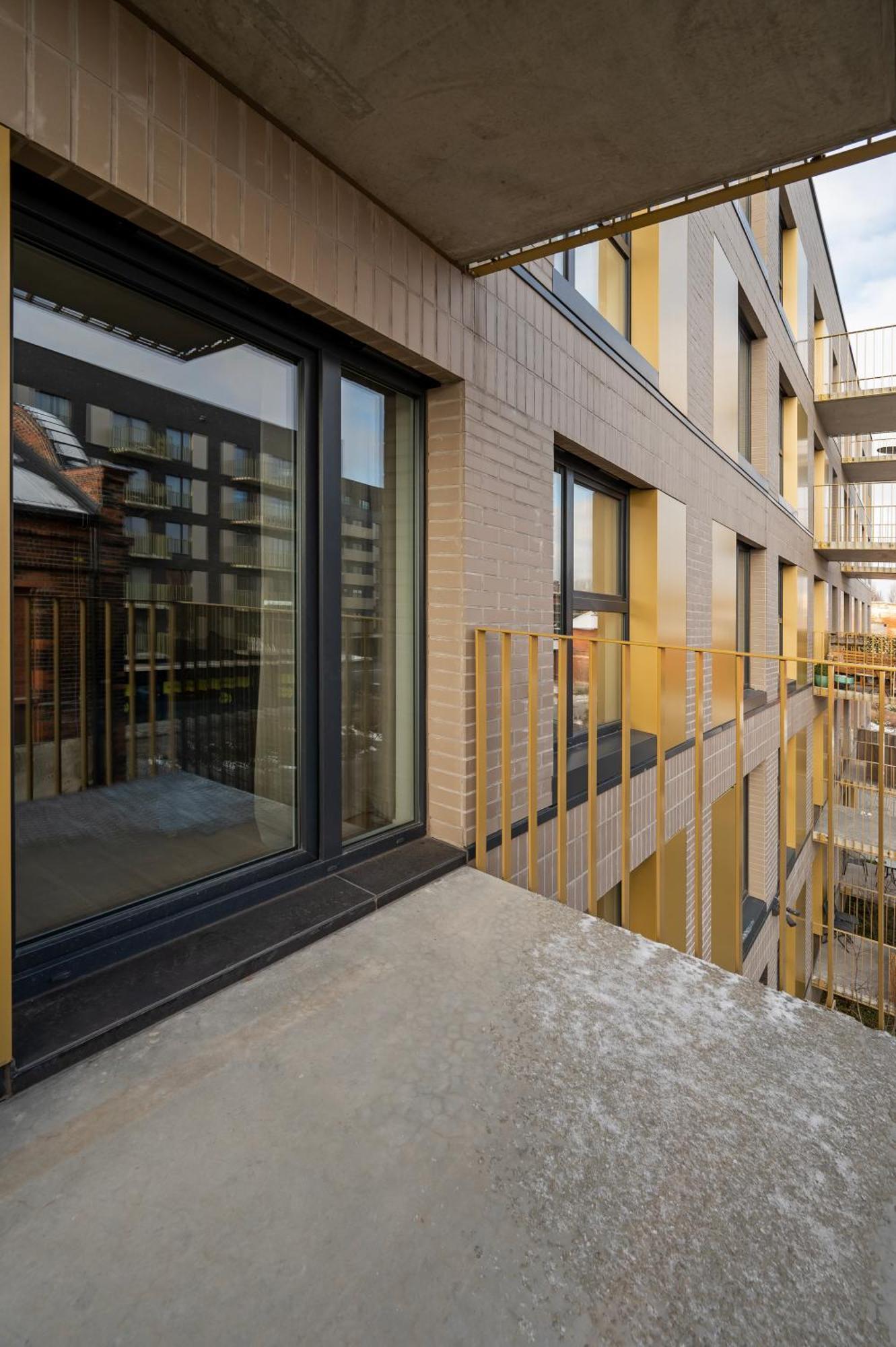 Apartamenty Fuzja - Komfortowe Mieszkania Blisko Centrum Lodzi Garaz ภายนอก รูปภาพ