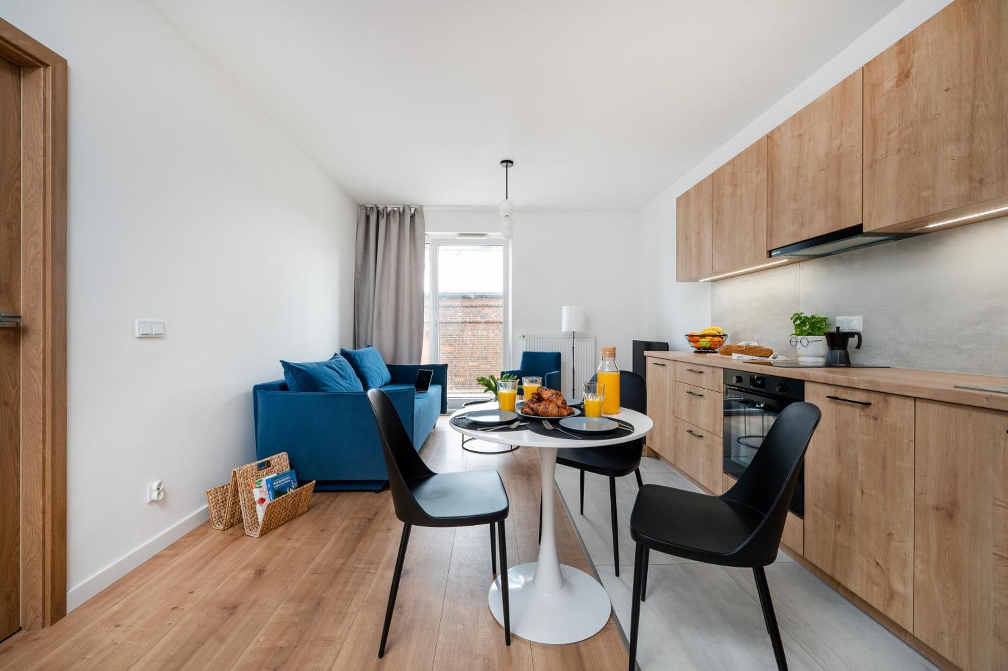 Apartamenty Fuzja - Komfortowe Mieszkania Blisko Centrum Lodzi Garaz ภายนอก รูปภาพ